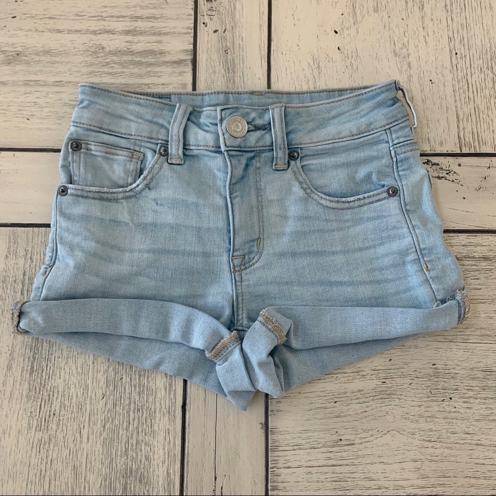 American Eagle cut off denim shorts